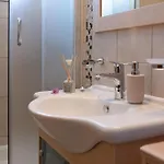 Apartman Sea View- Spacious With Shared Pool